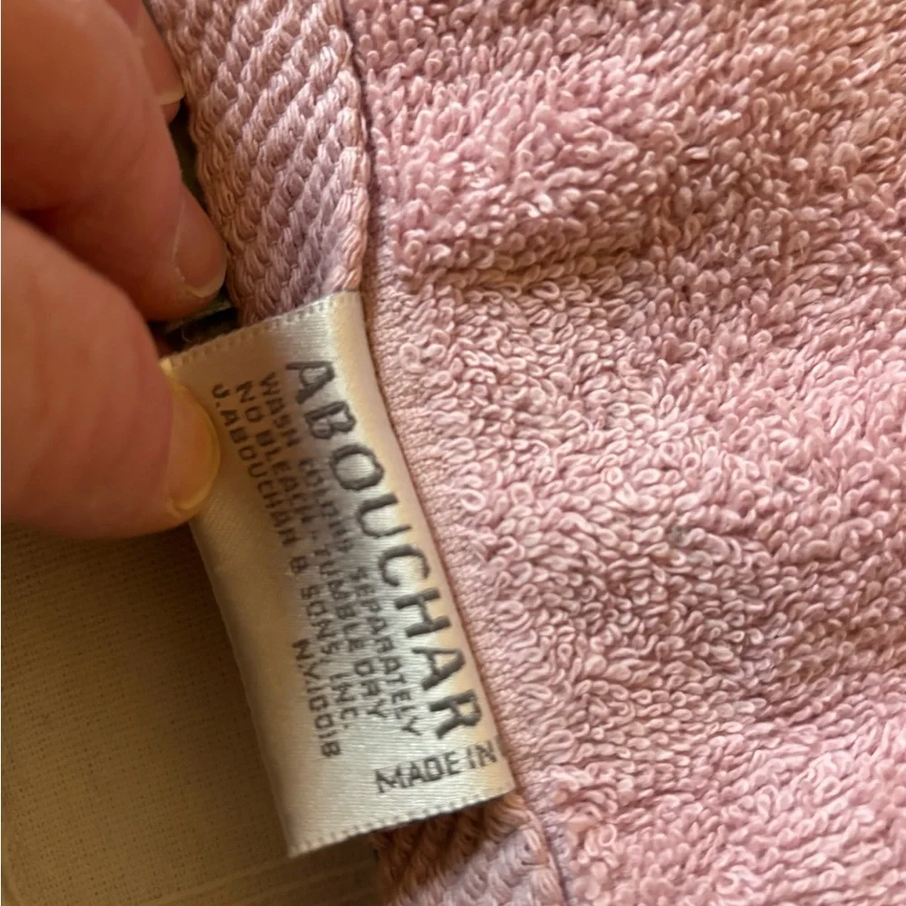 Vintage Pink Towel with Ruffled Trim
